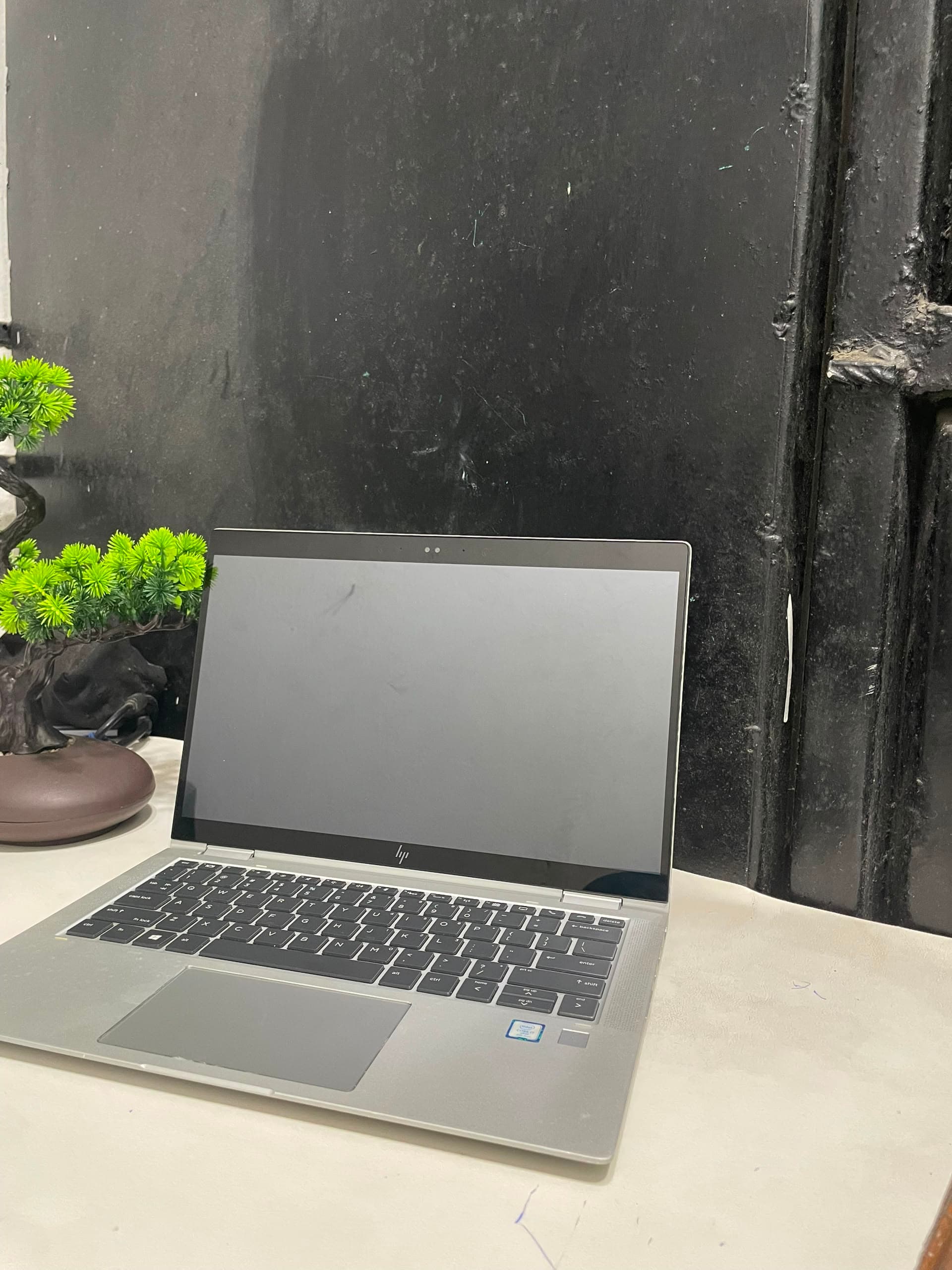 HP EliteBook x360 1030 G3
